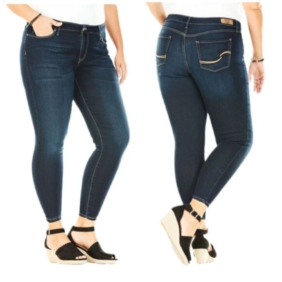 NEW LEVI'S jeans signature gold mid rise stretch skinny‎ plus size 28W - Picture 1 of 8